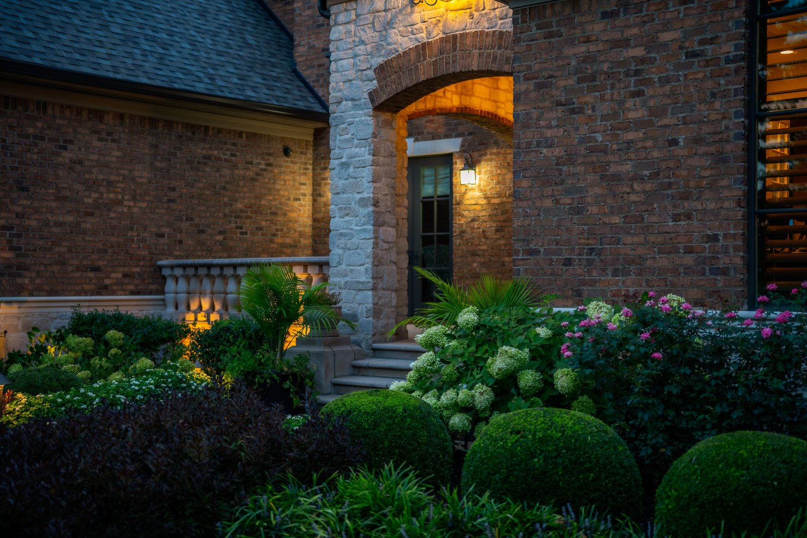 Lantern Hour &middot; Evening Entry
