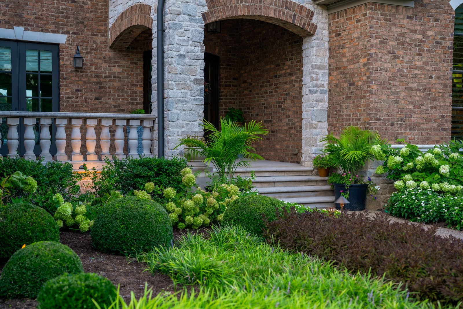 Portico Green &middot; Entry Planting