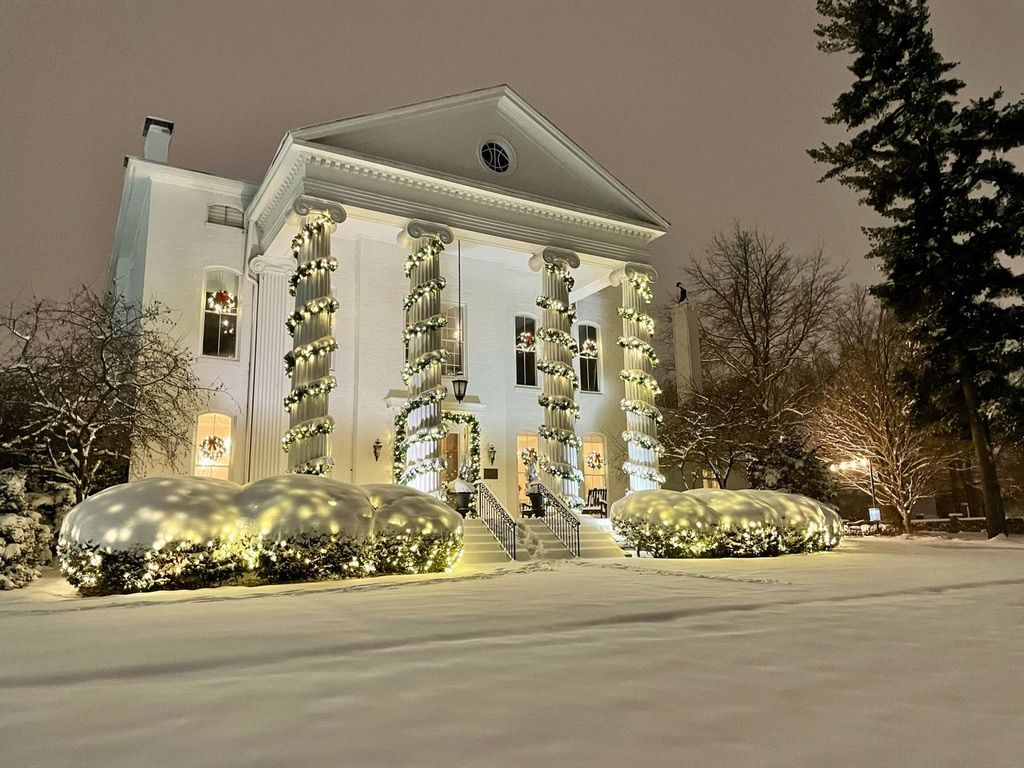 Holiday decor lighting